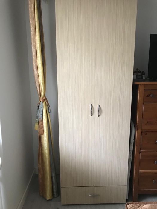 Vand sifonier pentru dormitor