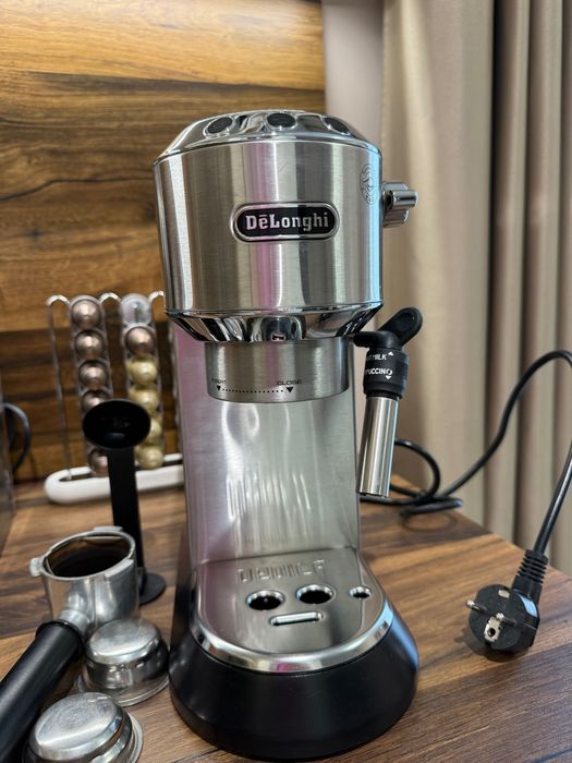 Кафемашина Delongi