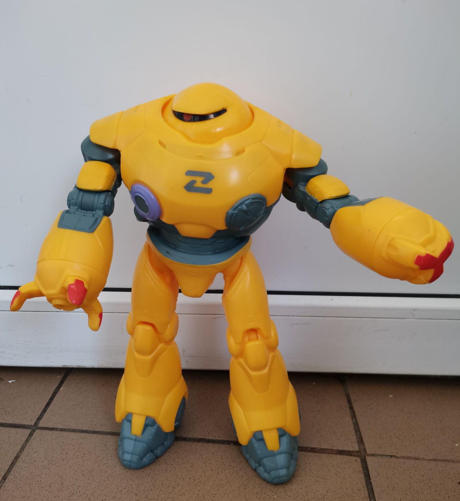 De vânzare robot de dimensiune mare Mattel