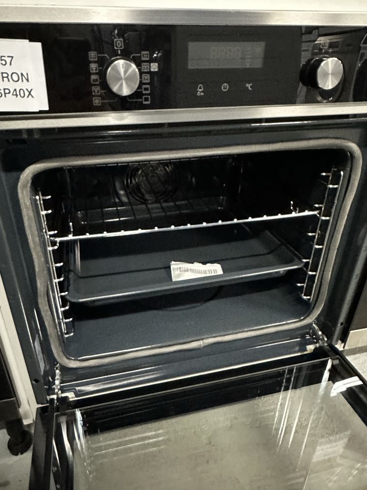 !!Promotie 1500 Ron!! Cuptor încorporabil Electrolux EOD6P40X