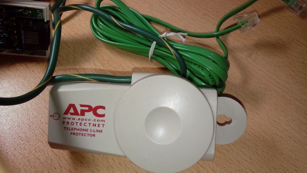 APC ProtectNet защита проводных линий RJ-45/RJ-11