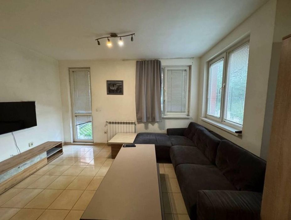 Дава се под наем Двустаен апартамент в София, Гео Милев - 76 кв.м за 470 € - Снимка #1