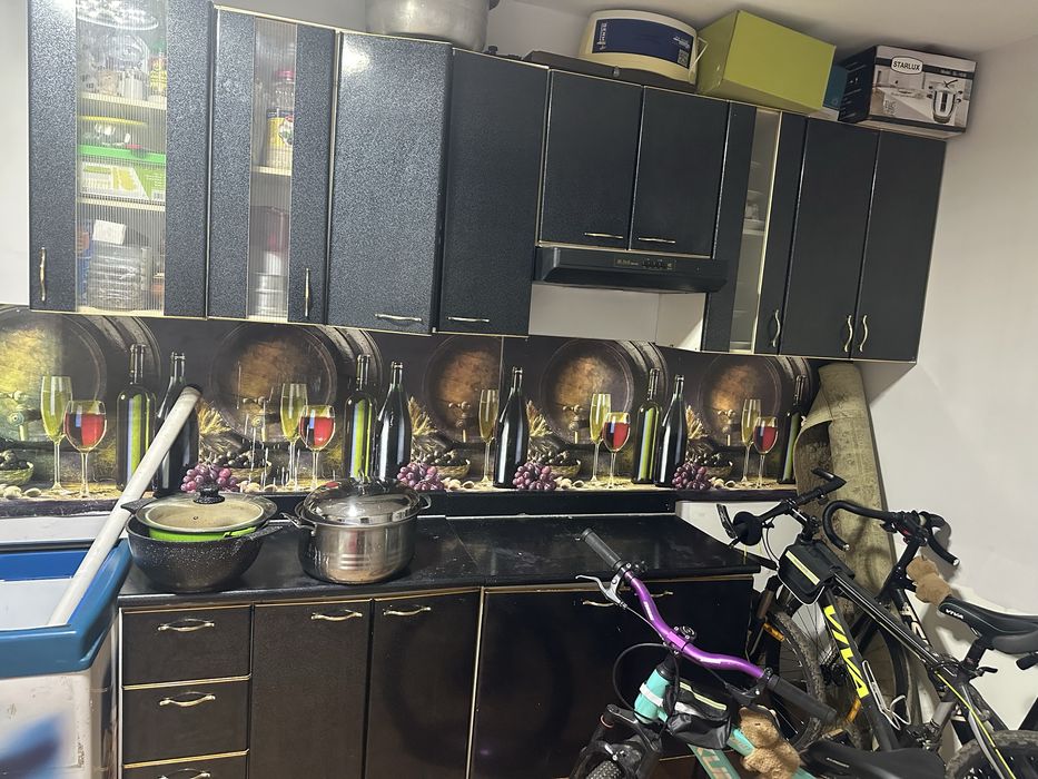 Срочно продам бу кухонный гарнитур