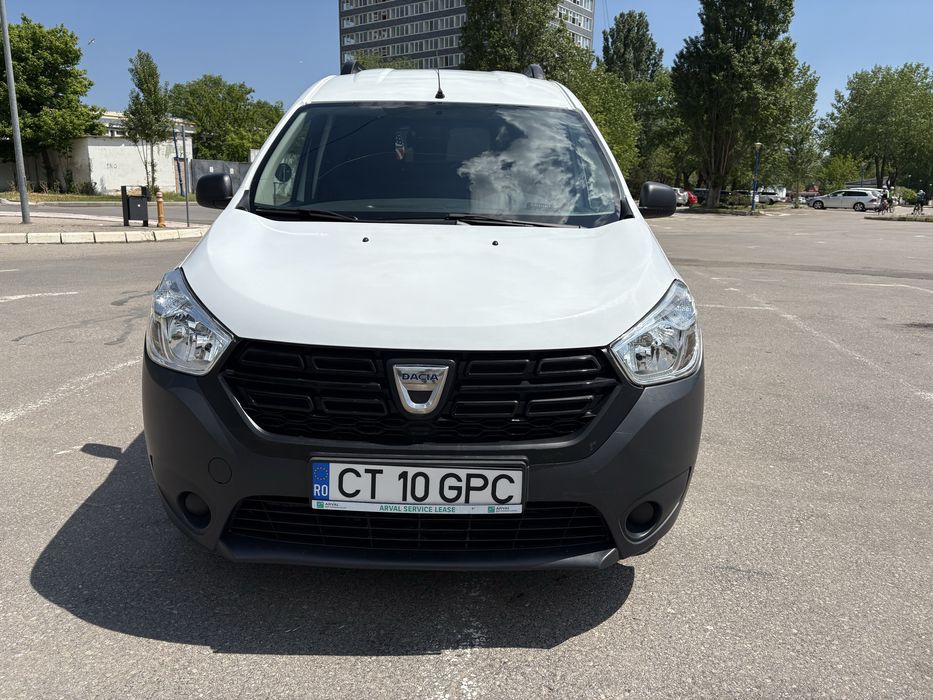 Vand Dacia dokker