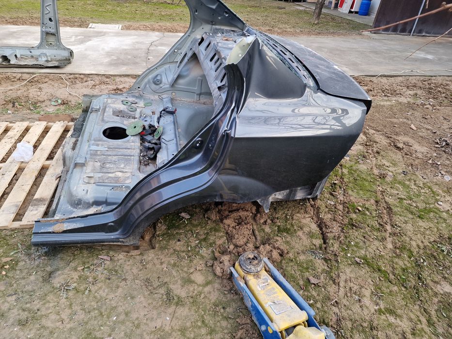 Нексия 3 орқа томони (задок]