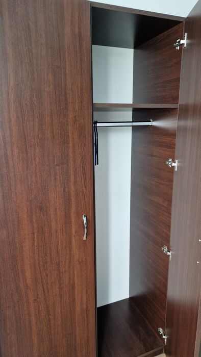 Dulap mare  cu 2 usi