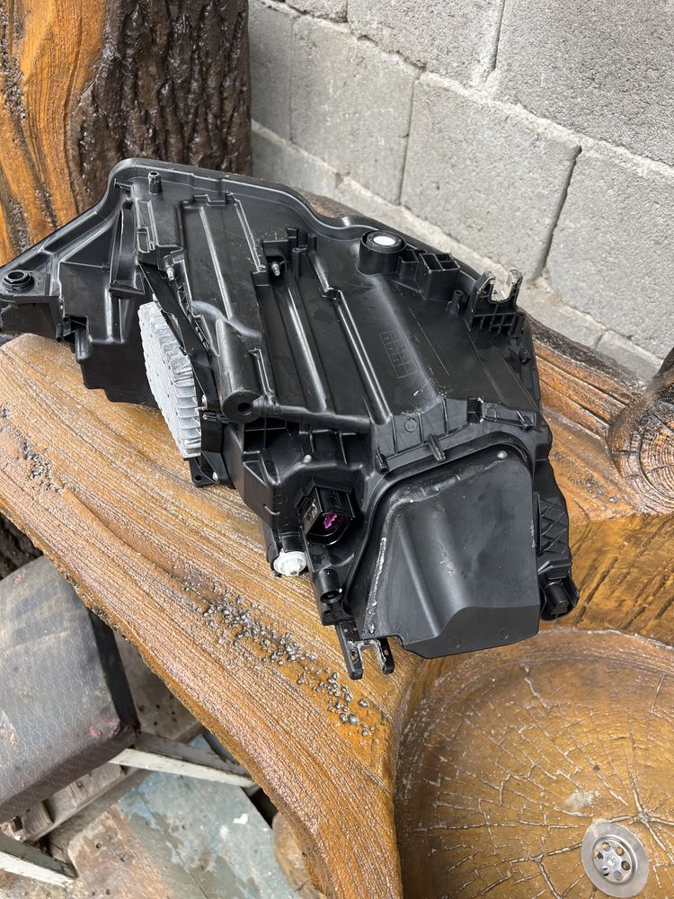 Audi A6 4K C8 2023 full led matrix ляв фар