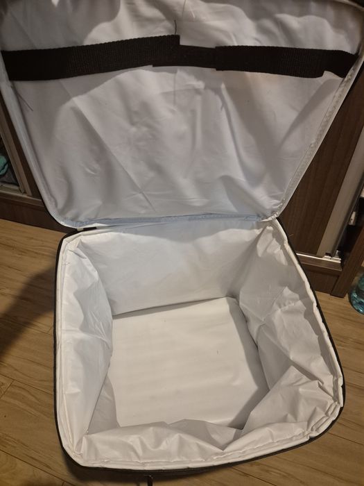 Troler Ghiozdan nou cu  interior impermeabil