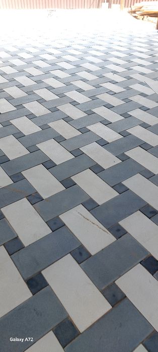 Брусчатка Евро Брусчатка, Траурный плитки,лотки,бардеры.