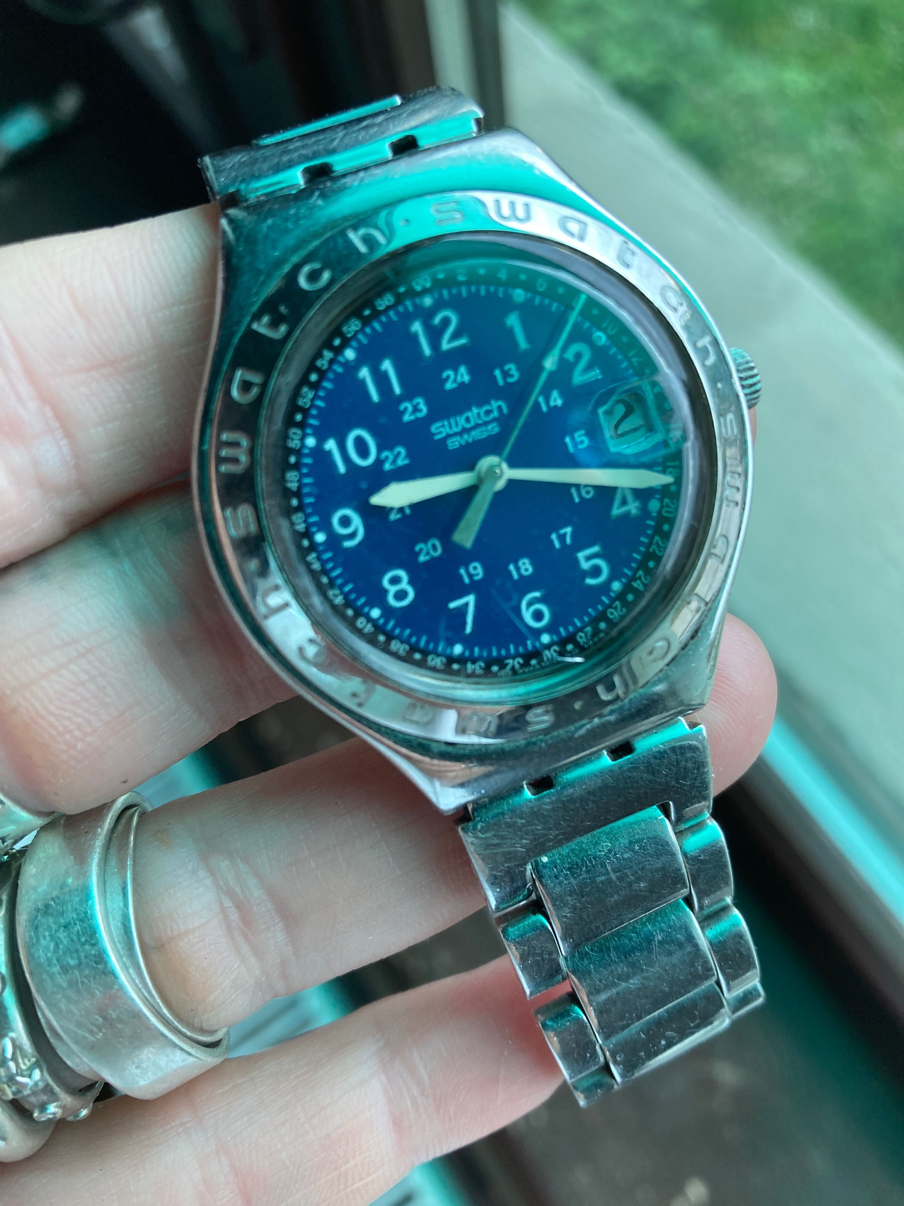 Часовник Swatch леки забележки