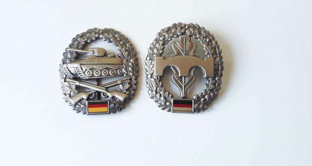 2 Insigne Armata Germana Tanchisti