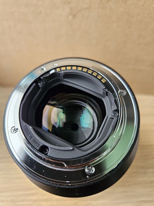 Обектив Sony FE 85mm,f/1.8