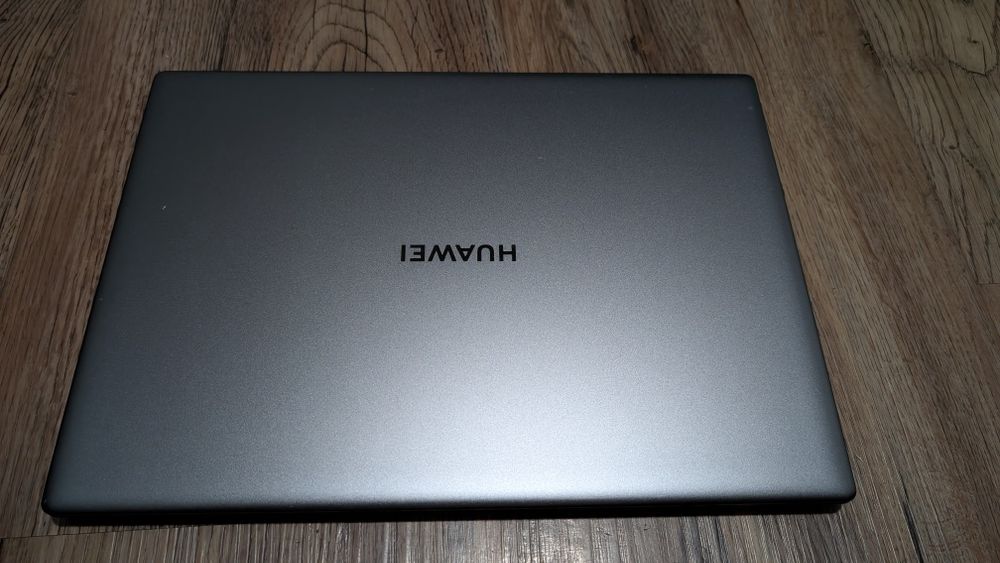 Leptop Huawei i7 10510, 16 GBRAM, 1 TB, 4k cu touch