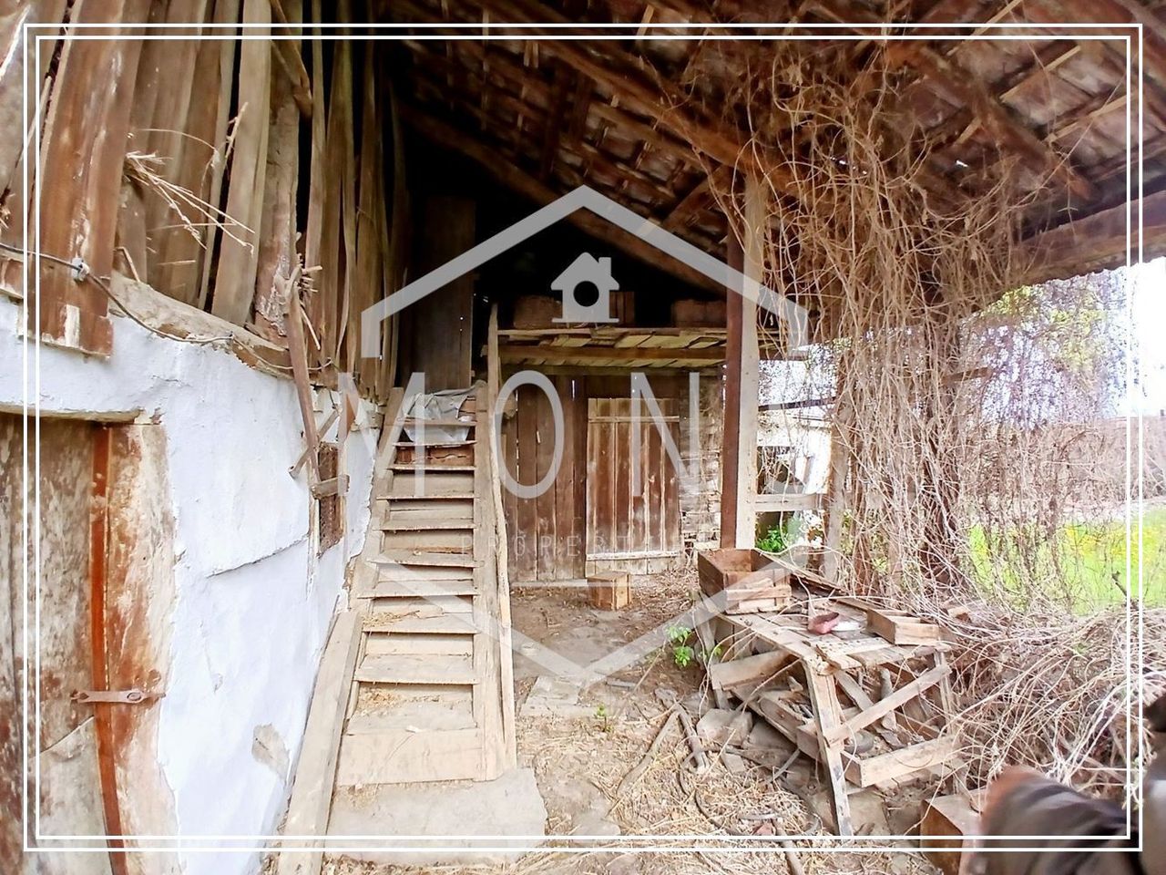 Продава се Къща в с. Сенник, Област Габрово - 200 кв.м за 211 €/кв.м - Снимка #11