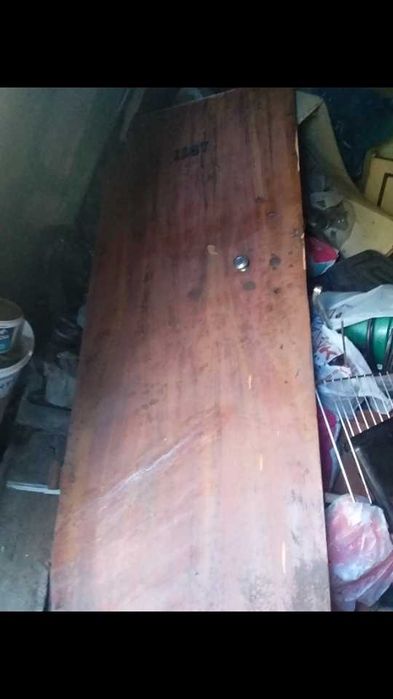 Железная дверь с коробкой