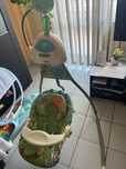 Бебешка люлка Rainforest Open-Top Cradle Swing от Fisher-Price