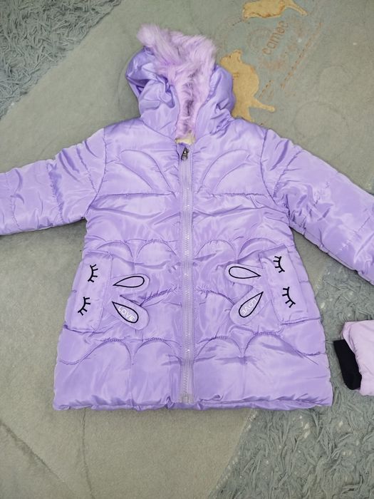 Куртки на девочку