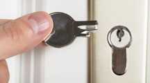 Lacatus 24h/Locksmith 24h/Deblocari USI non stop/Masini/Reparații usi