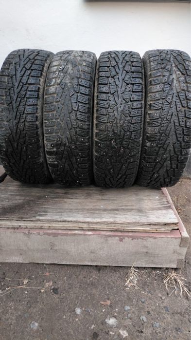 Зимние шины б/у