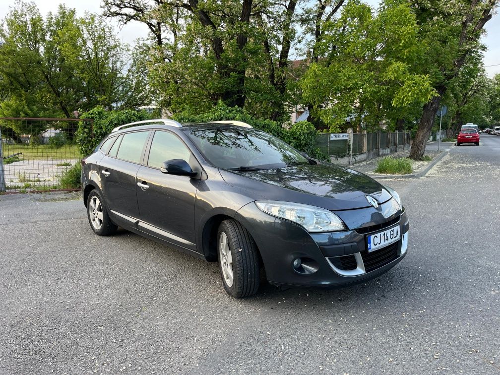 Vând Renault Megane