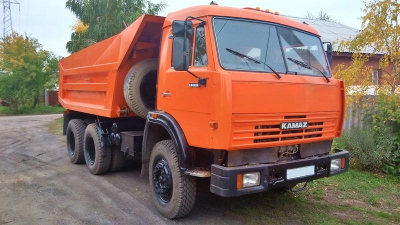 Доставка сыпучих , щебня, сникерса, пгс, песка, отсева.