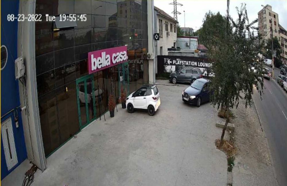 Inchiriez Spațiu comercial stradal