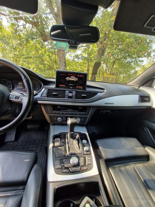 Audi A7  quattro S-Tronic