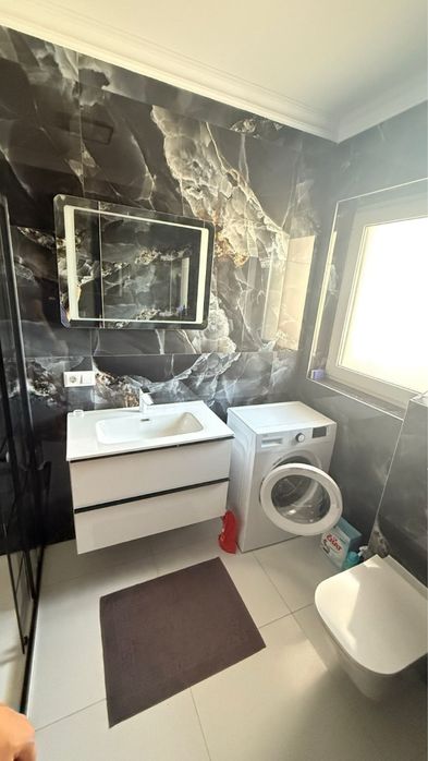 Închiriez apartament nou 2 camere, zona ISU, disponibil 16 decembrie