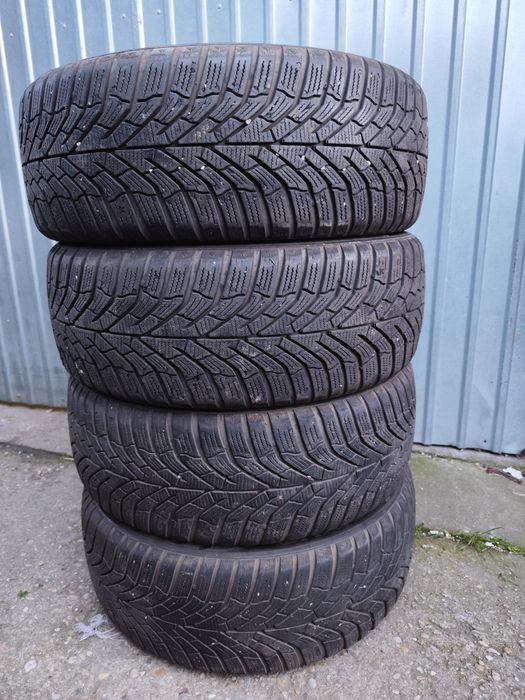 Anvelope 215 55 r17 iarna kumho