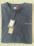 Tricou Tommy Hilfiger marimea M , nou