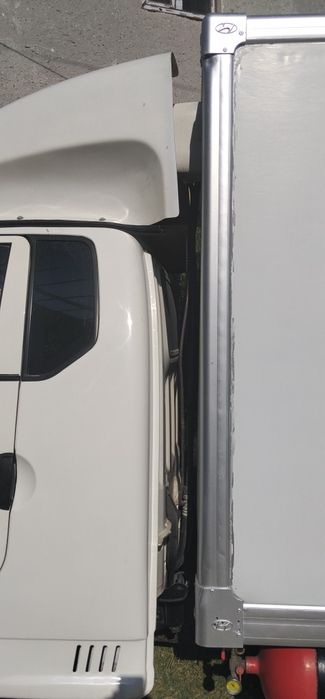 Рефрежатор бутика с холодильником