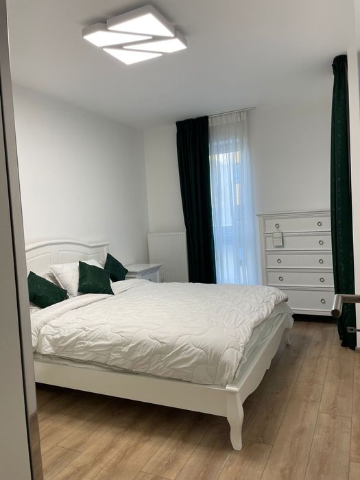 Inchiriez apartament in Avangarden 3 Brasov