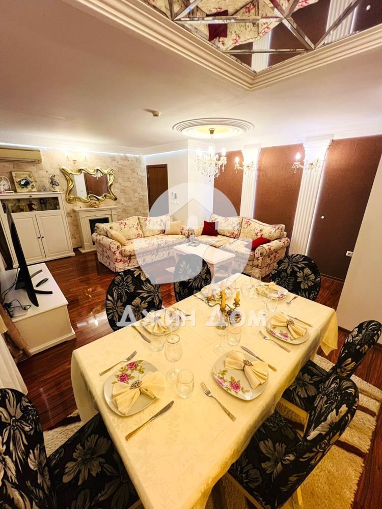 Продава се Многостаен апартамент в к.к. Слънчев бряг - 250 кв.м за 1080 €/кв.м - Снимка #2