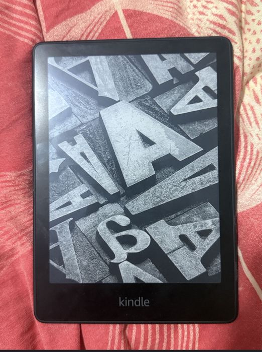 eBook Reader Amazon Kindle Paperwhite 2021, 16GB + husa, ca nou