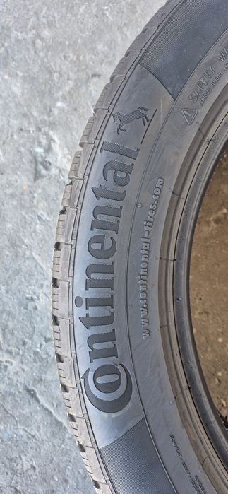 4 anvelope iarna Continental 225/55/19.Pretul este pe bucata