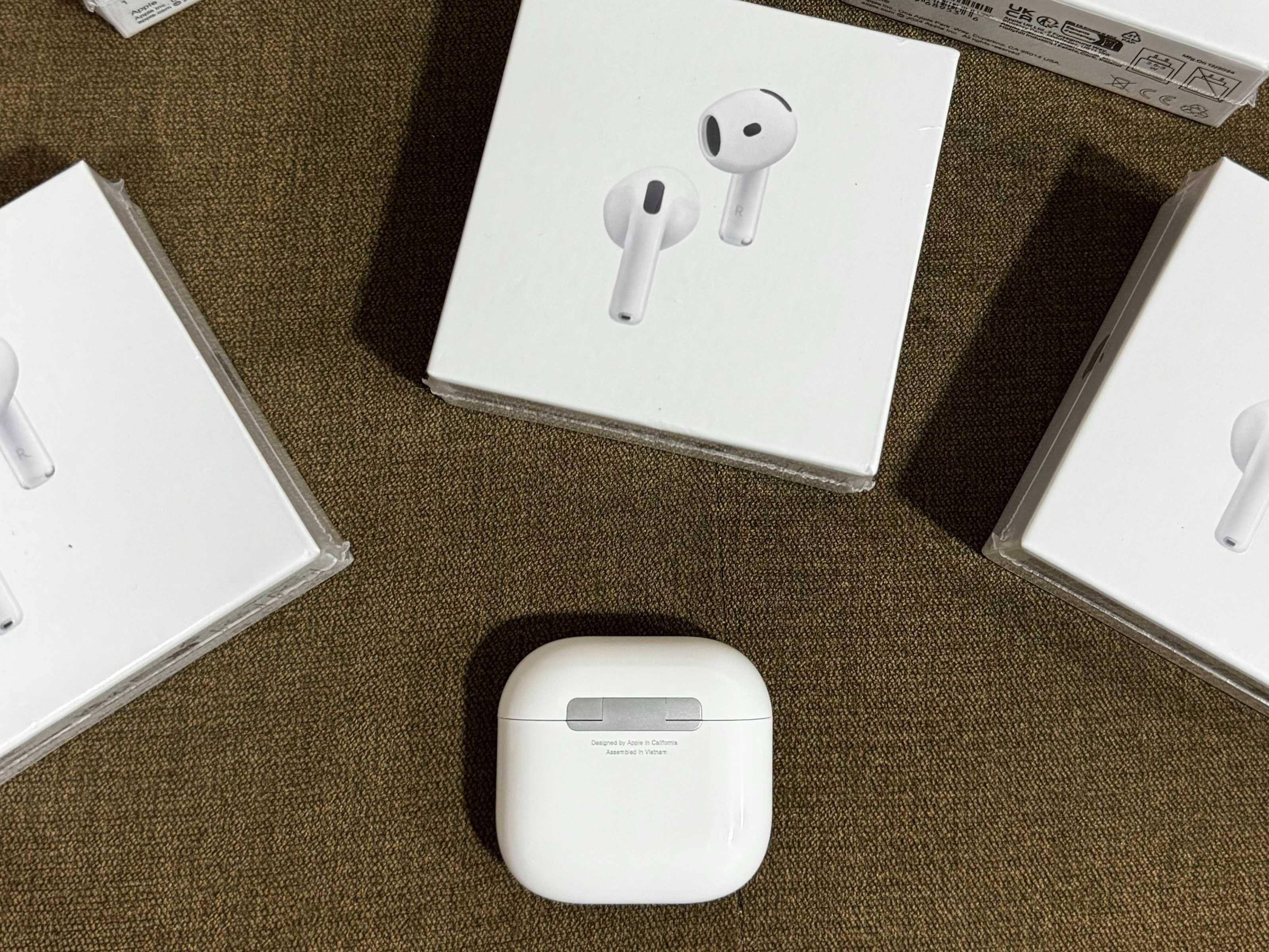 AirPods 4th Generation