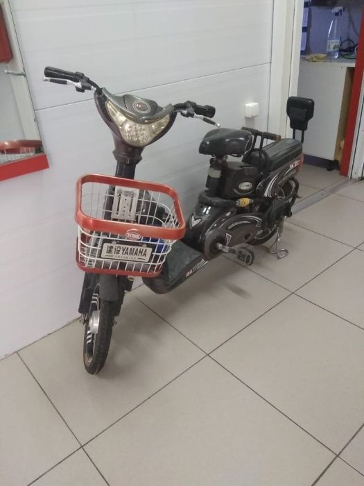 продам отличный электроскутер