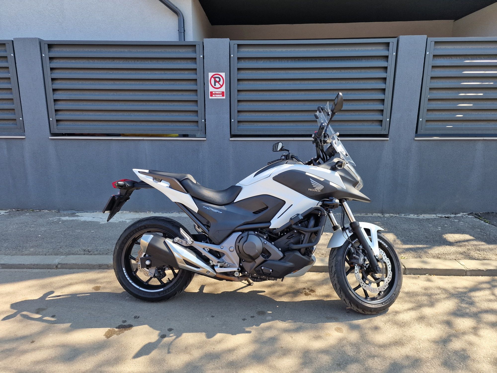 Honda NC 750X DCT (cutie de viteze automată) cu ABS,  2015