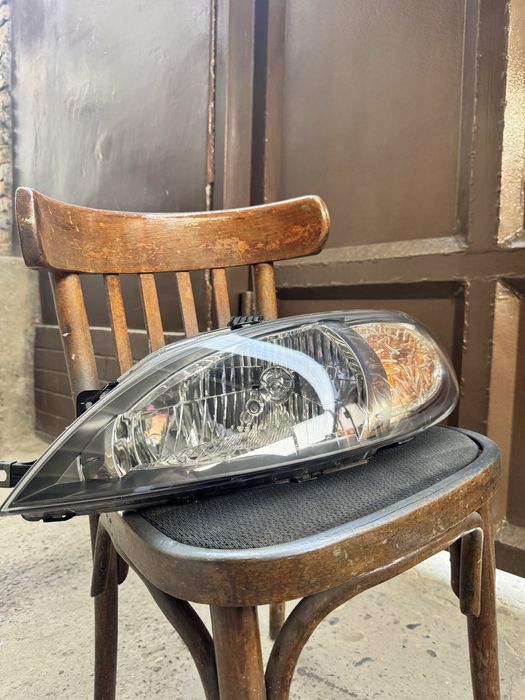 Фары передние для автомобиля Chevrolet Gentra