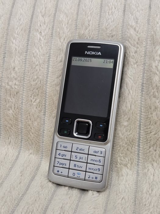 ретро Nokia 6300