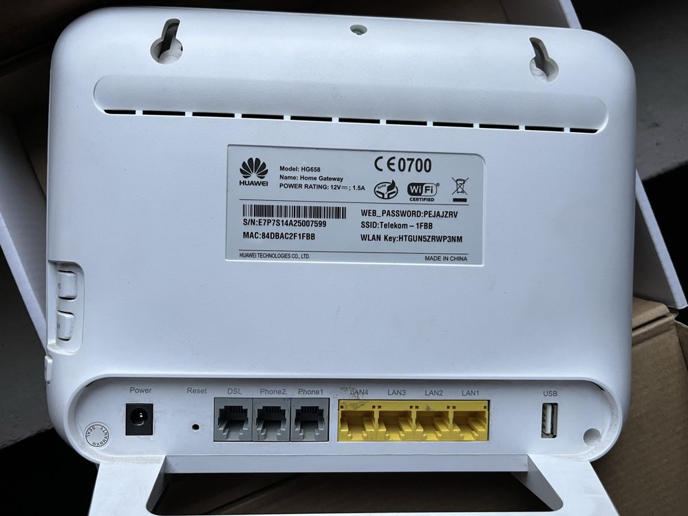 Router wi - fi Huawei HG658.