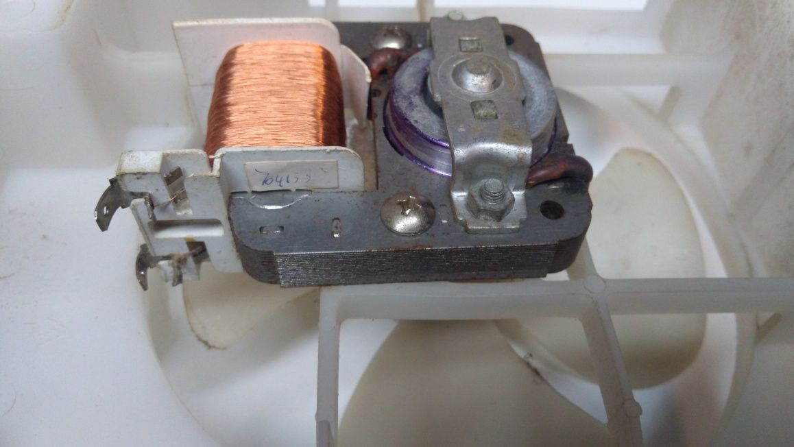 Ventilator , condensator , dioda   cuptor microunde