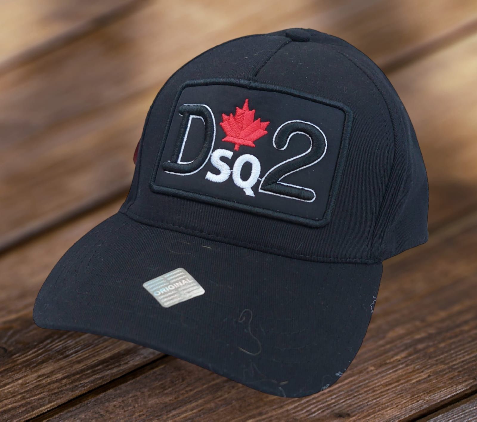 D 2 hats летни шапки с козирка, лого бродерия регулация