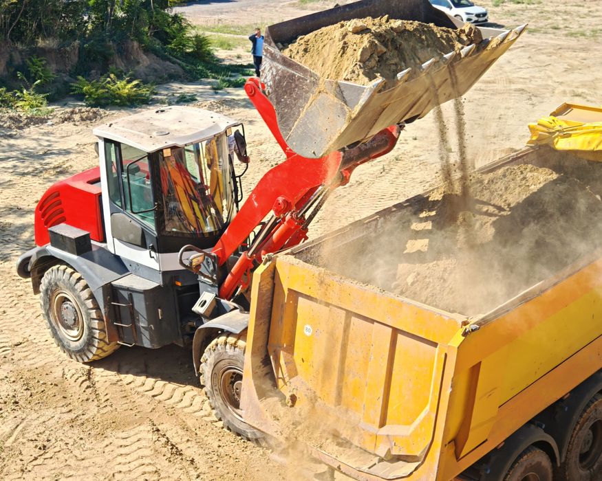 Închirieri Stivuitoare ,nacele, macara ,trailer , hiab ,PRB ,