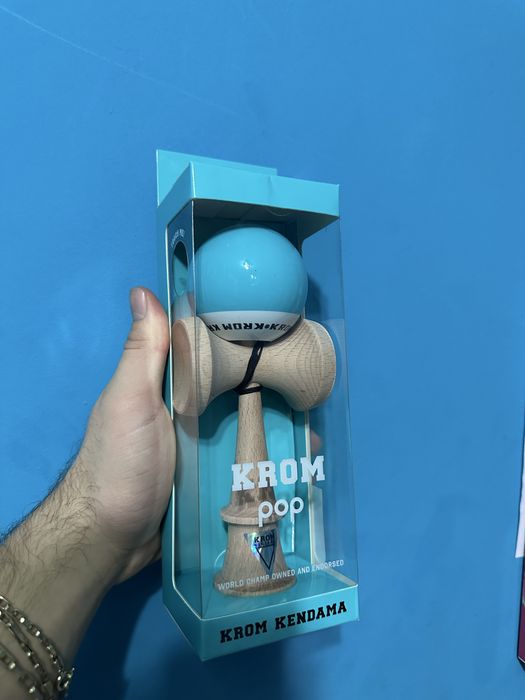 Kendama krom pop noua