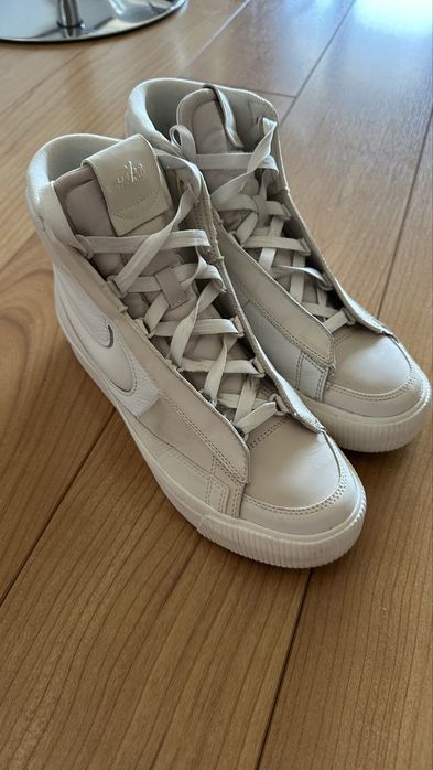 Високи маратонки Nike