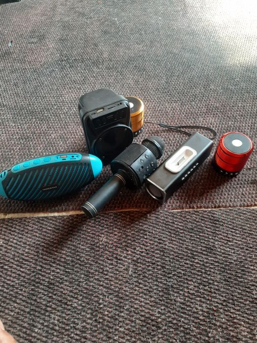 Vand boxe prin Bluetooth