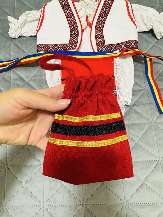 Costum popular 1-3 luni