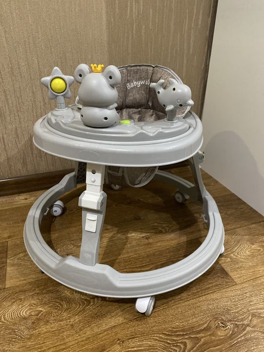 Продам ходунки детские