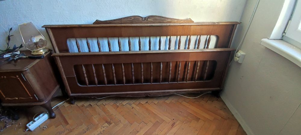 Двойки легло спалня от масивна дървесина